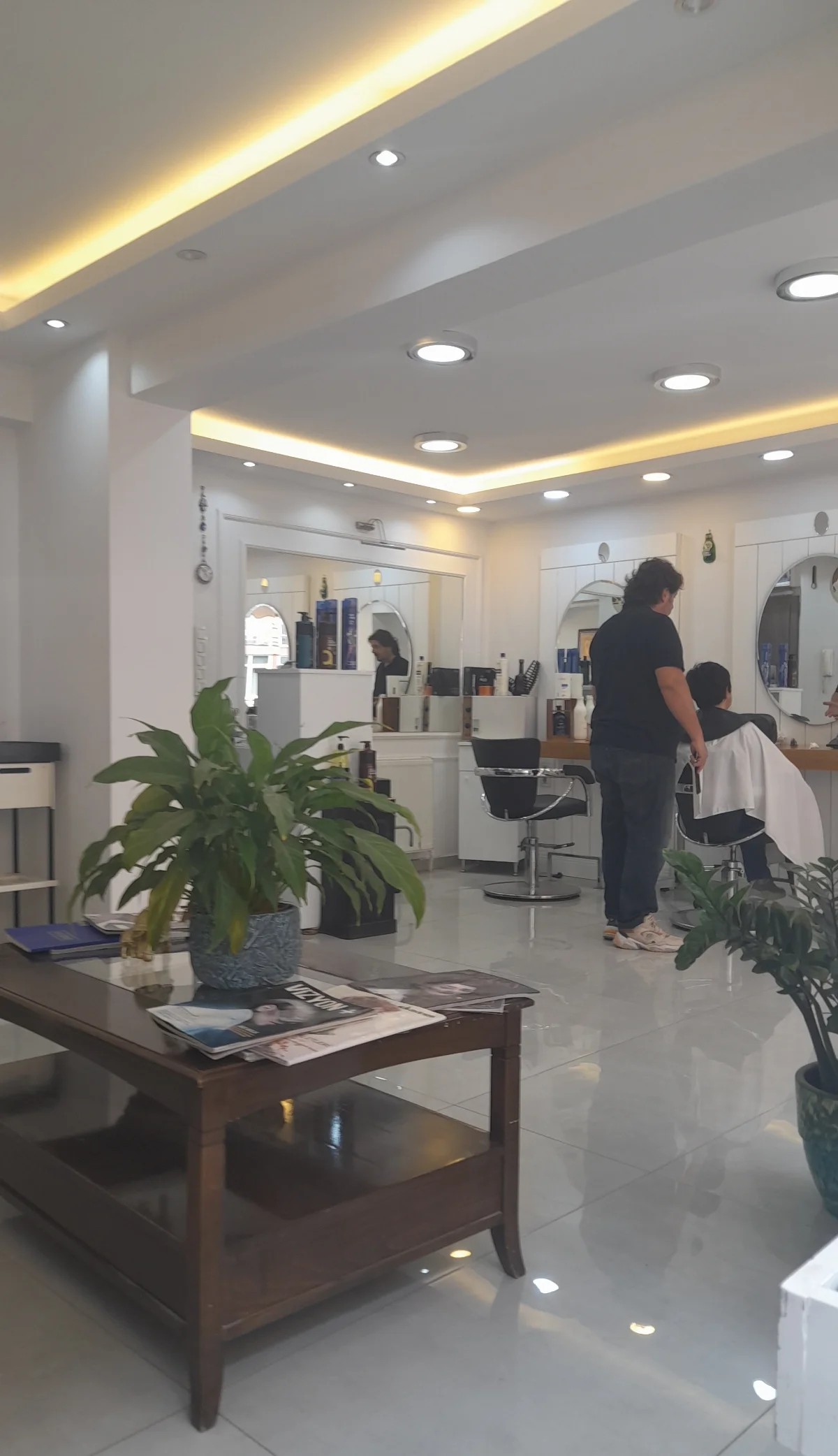 İzmir Bornova Alex Orancı  | Kadın Kuaförü | Randevu Alın
